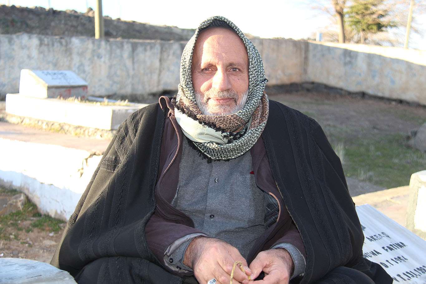 Allah yolunda canlarını feda eden iki şehid: Selahattin Asar ve Ahmet Akbaş Allah yolunda canlarını feda eden iki şehid: Selahattin Asar ve Ahmet Akbaş